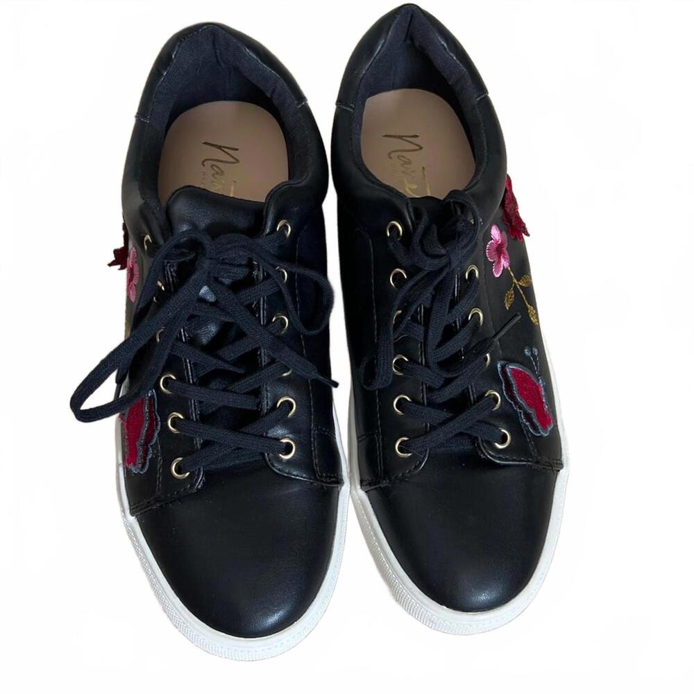 Nanette Lepore Wildflower Embroidered Sneakers Black Faux Leather Size 10M - Picture 8 of 8